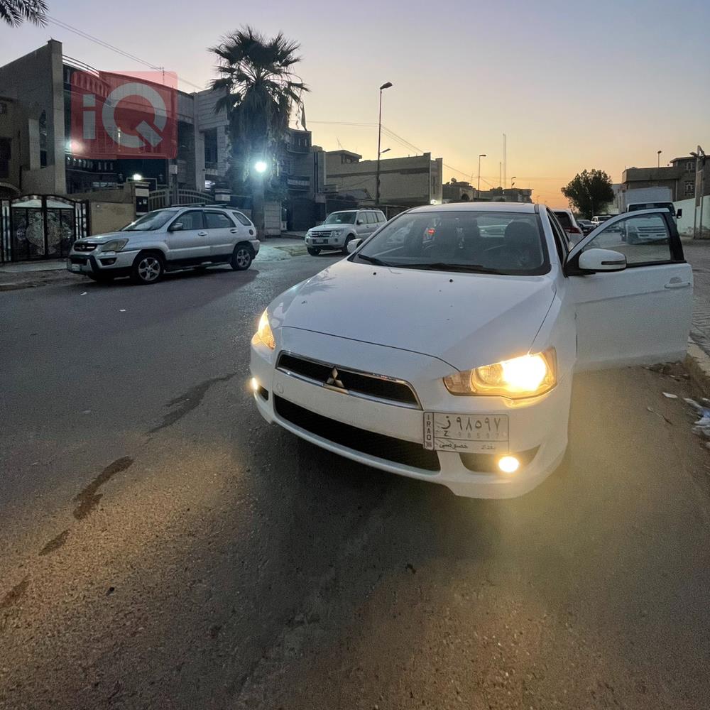 Mitsubishi Lancer EX